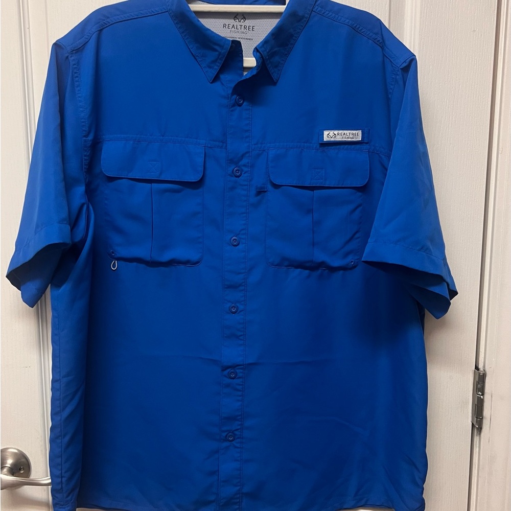 Realtree Fishing Shirt Men's Size XL Button Up Blue Short Sleeve Fishing Vented